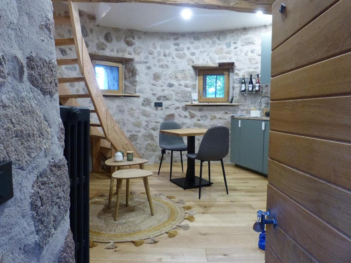 La Tour Du Canet Longessaigne Εξωτερικό φωτογραφία